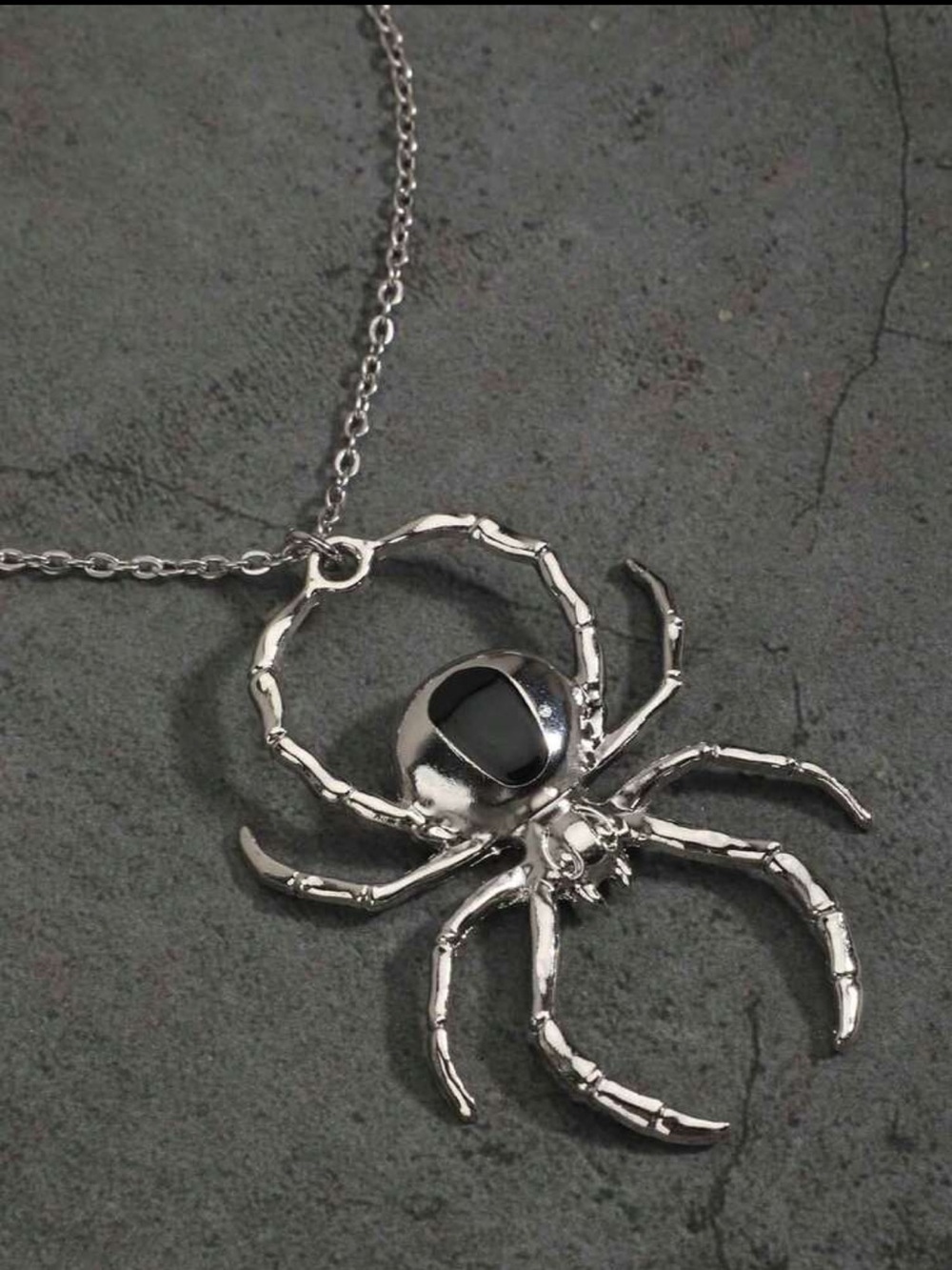 Silver Spider Pendant Necklace NEW 🏷️
